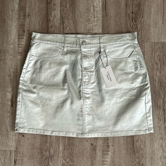 NWT Calvin Klein Metallic Silver Gray Mini Skirt Women’s 32 - Picture 3 of 10